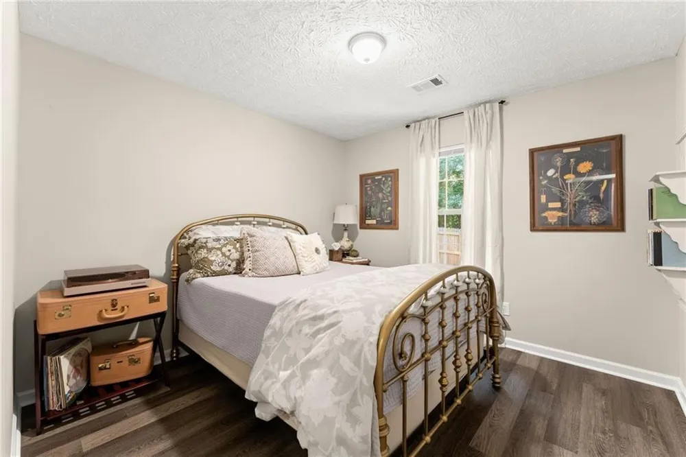 4444 Bos Way Loganville, GA 30052