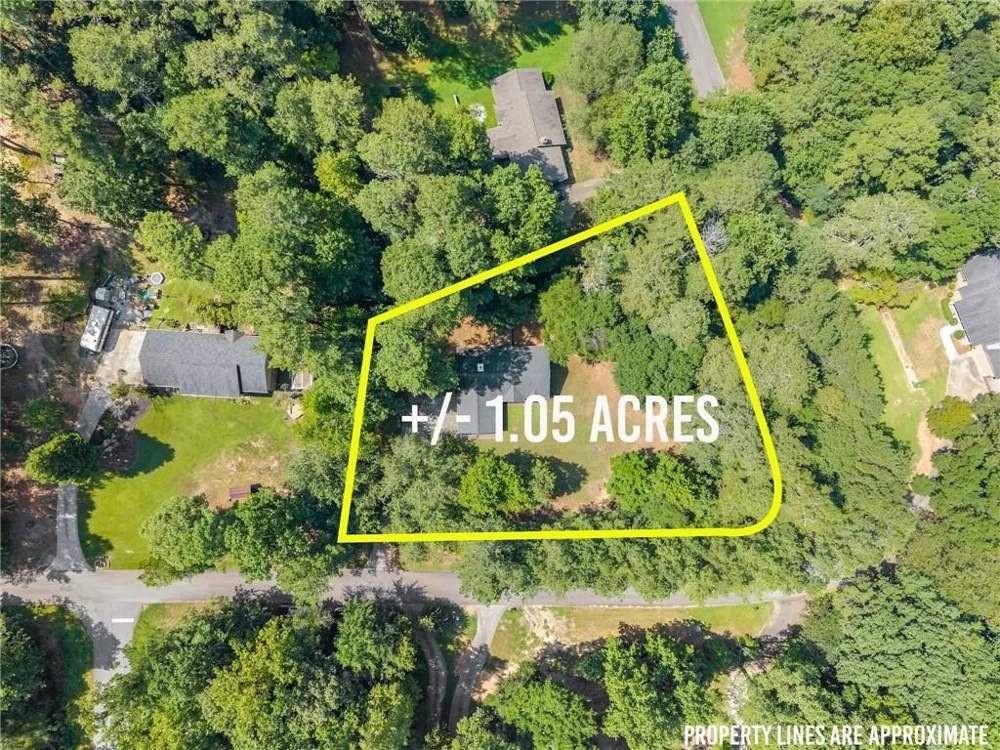 4444 Bos Way Loganville, GA 30052