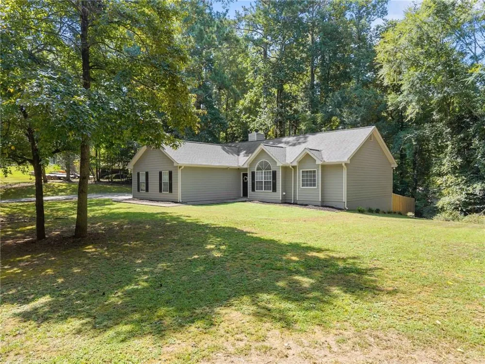4444 Bos Way Loganville, GA 30052