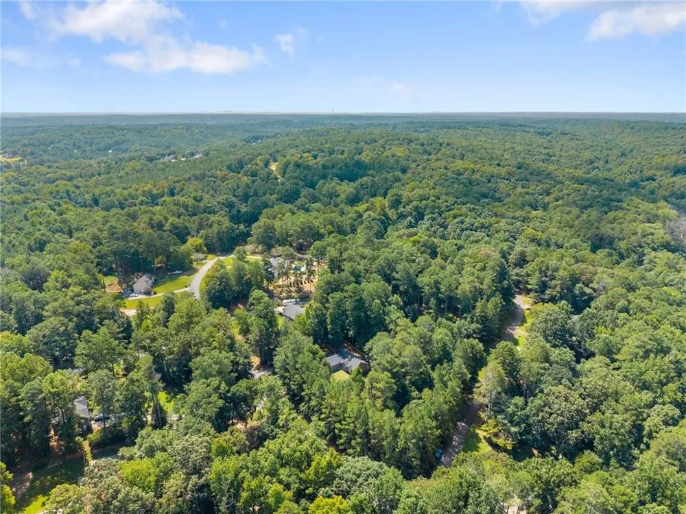 4444 Bos Way Loganville, GA 30052