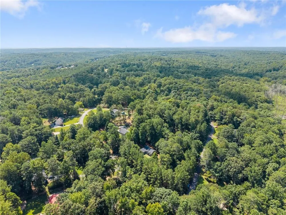 4444 Bos Way Loganville, GA 30052