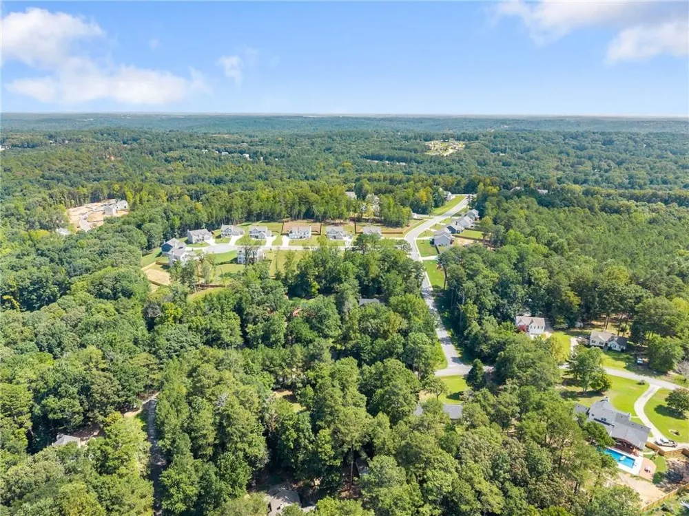 4444 Bos Way Loganville, GA 30052