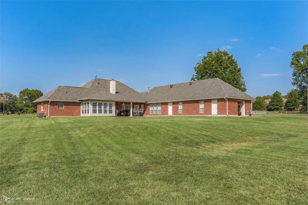 9395 Locust Hill Road Greenwood, LA 71033