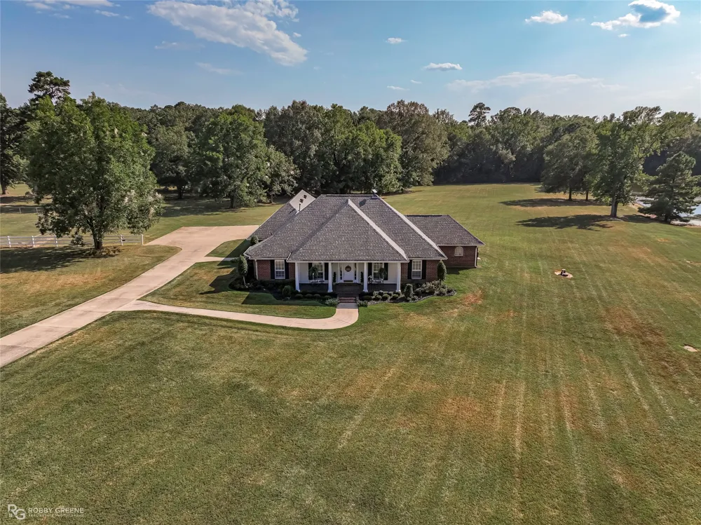9395 Locust Hill Road Greenwood, LA 71033