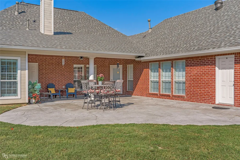 9395 Locust Hill Road Greenwood, LA 71033