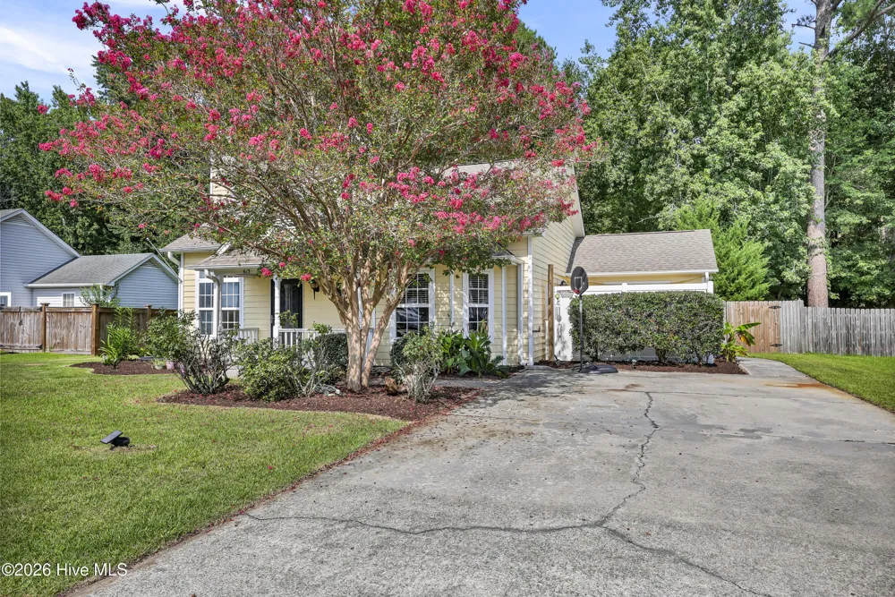 613 Bay Blossom Drive Wilmington, NC 28411