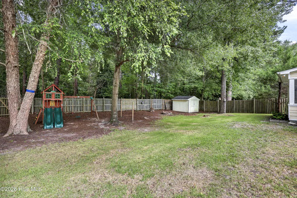 613 Bay Blossom Drive Wilmington, NC 28411