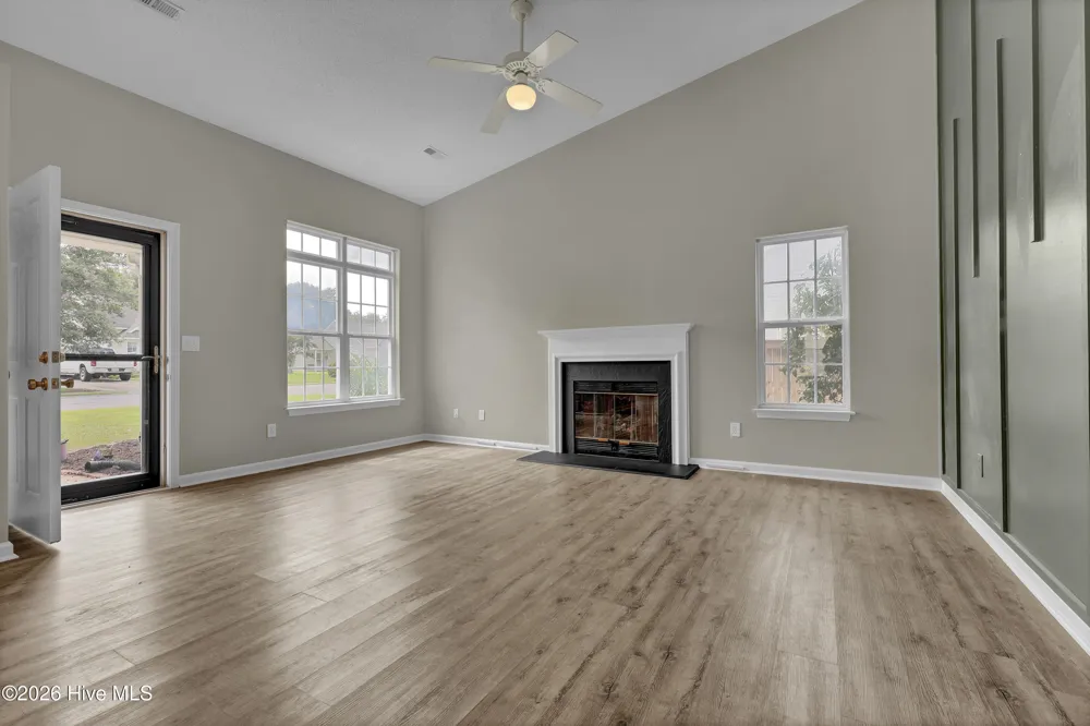 613 Bay Blossom Drive Wilmington, NC 28411