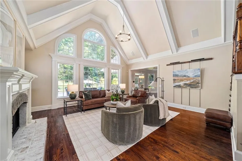 240 Pembrook Place Roswell, GA 30075