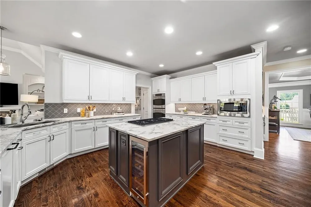 240 Pembrook Place Roswell, GA 30075