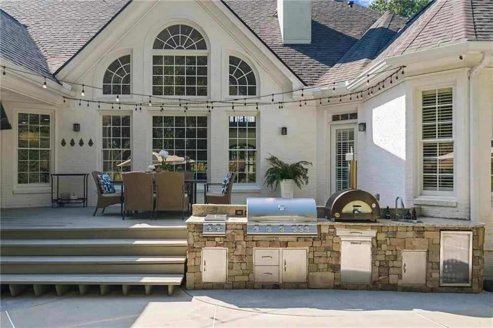 240 Pembrook Place Roswell, GA 30075