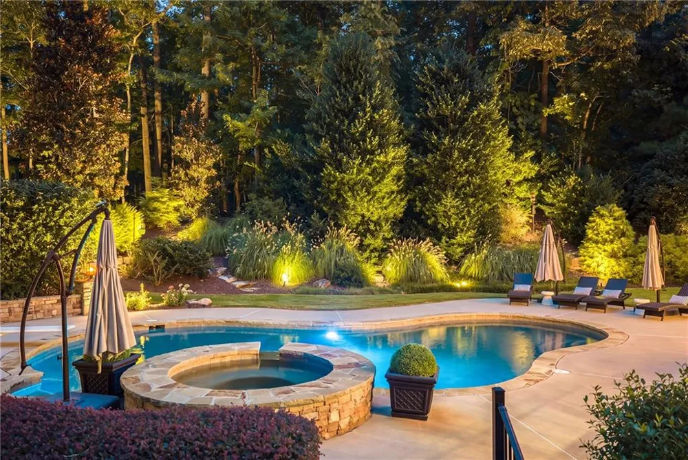 240 Pembrook Place Roswell, GA 30075