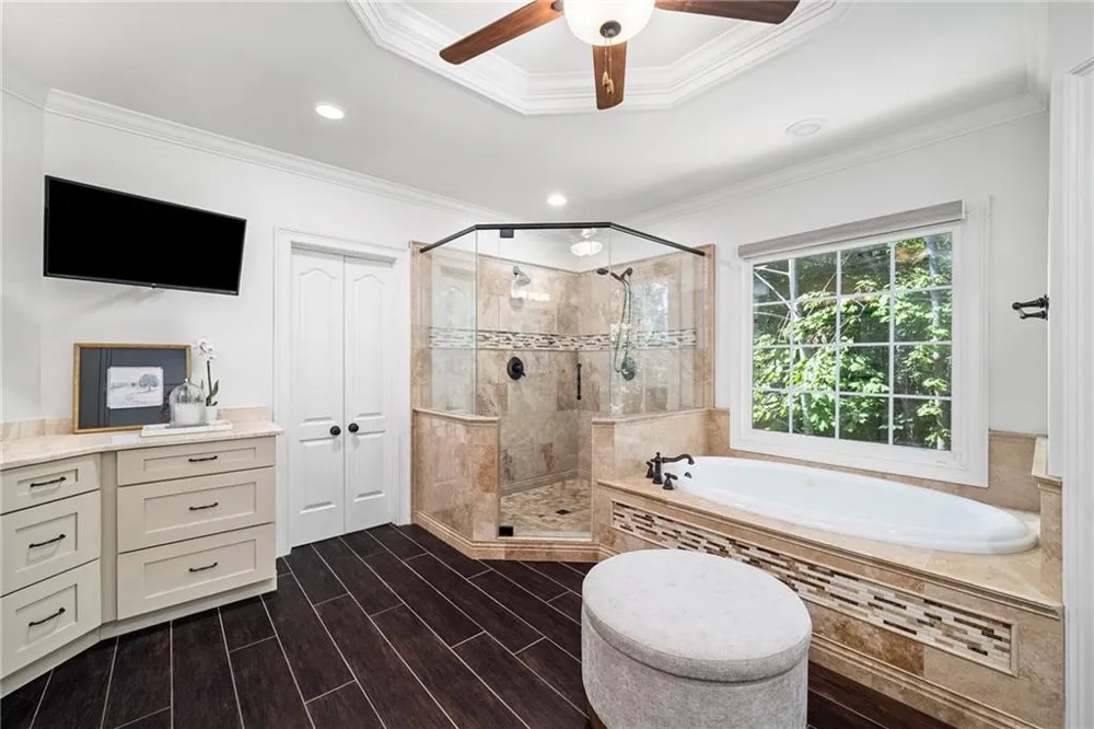 240 Pembrook Place Roswell, GA 30075