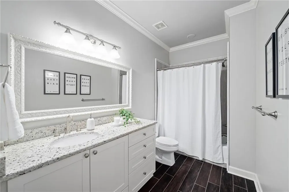 240 Pembrook Place Roswell, GA 30075