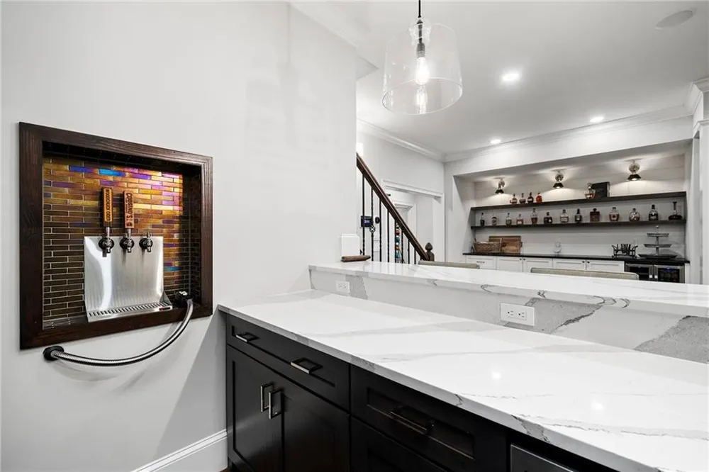 240 Pembrook Place Roswell, GA 30075
