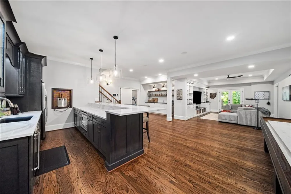 240 Pembrook Place Roswell, GA 30075