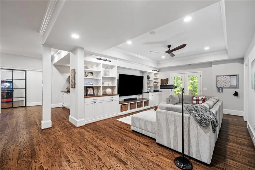 240 Pembrook Place Roswell, GA 30075
