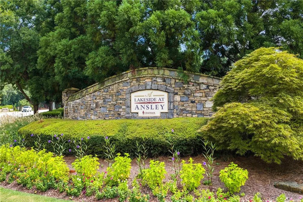 240 Pembrook Place Roswell, GA 30075