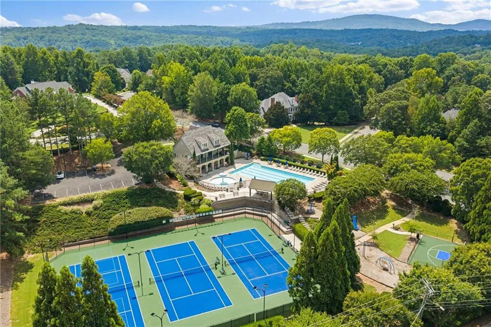 240 Pembrook Place Roswell, GA 30075