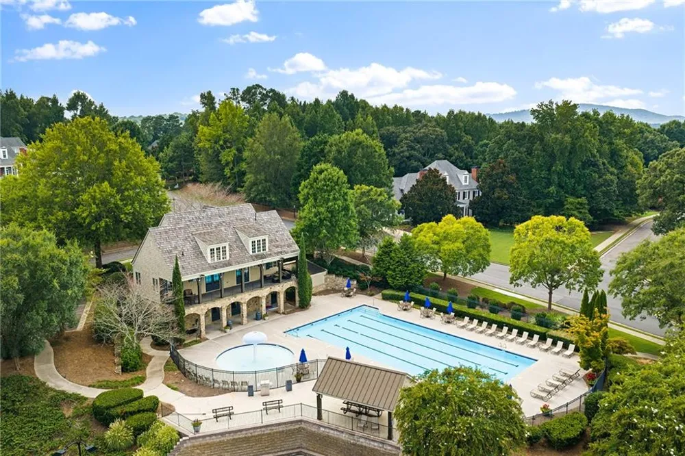 240 Pembrook Place Roswell, GA 30075