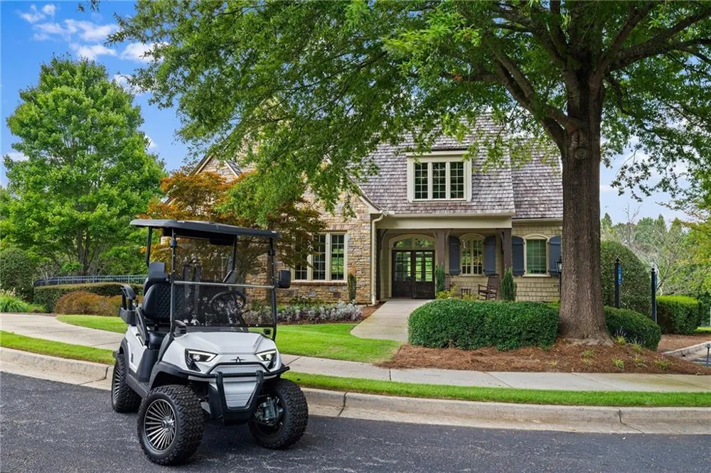 240 Pembrook Place Roswell, GA 30075