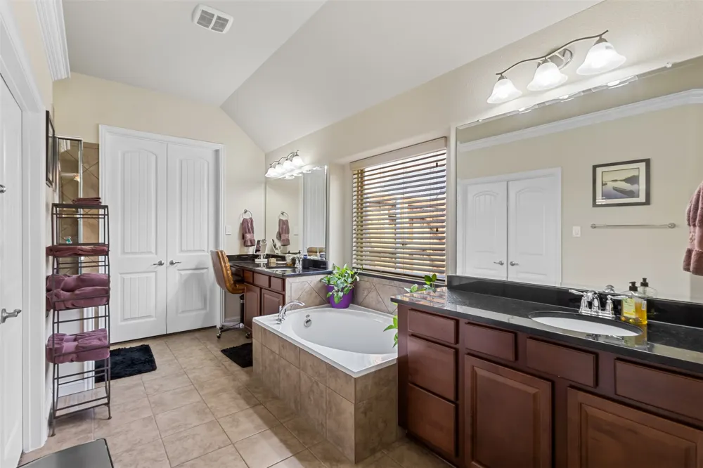1139 Clearwater Drive Frisco, TX 75036