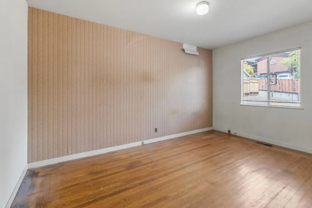 2976 Sydney Castro Valley, CA 94546
