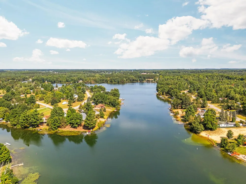 392 Gitchegumee Drive Hanover Township, MI 49620