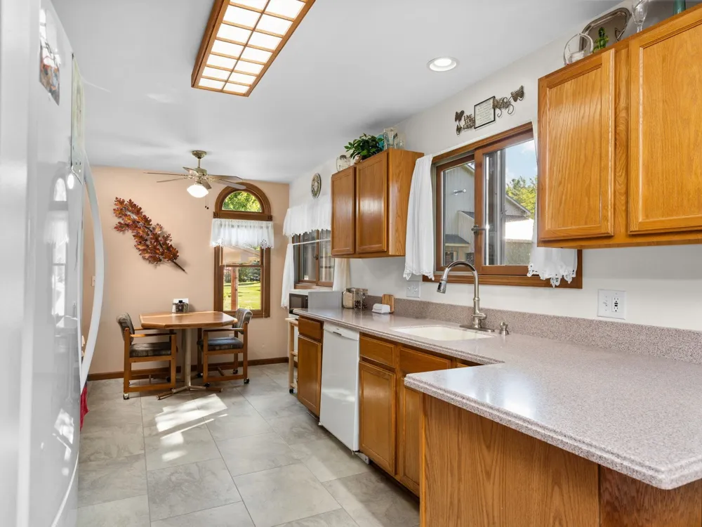 392 Gitchegumee Drive Hanover Township, MI 49620