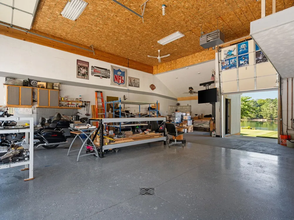 392 Gitchegumee Drive Hanover Township, MI 49620