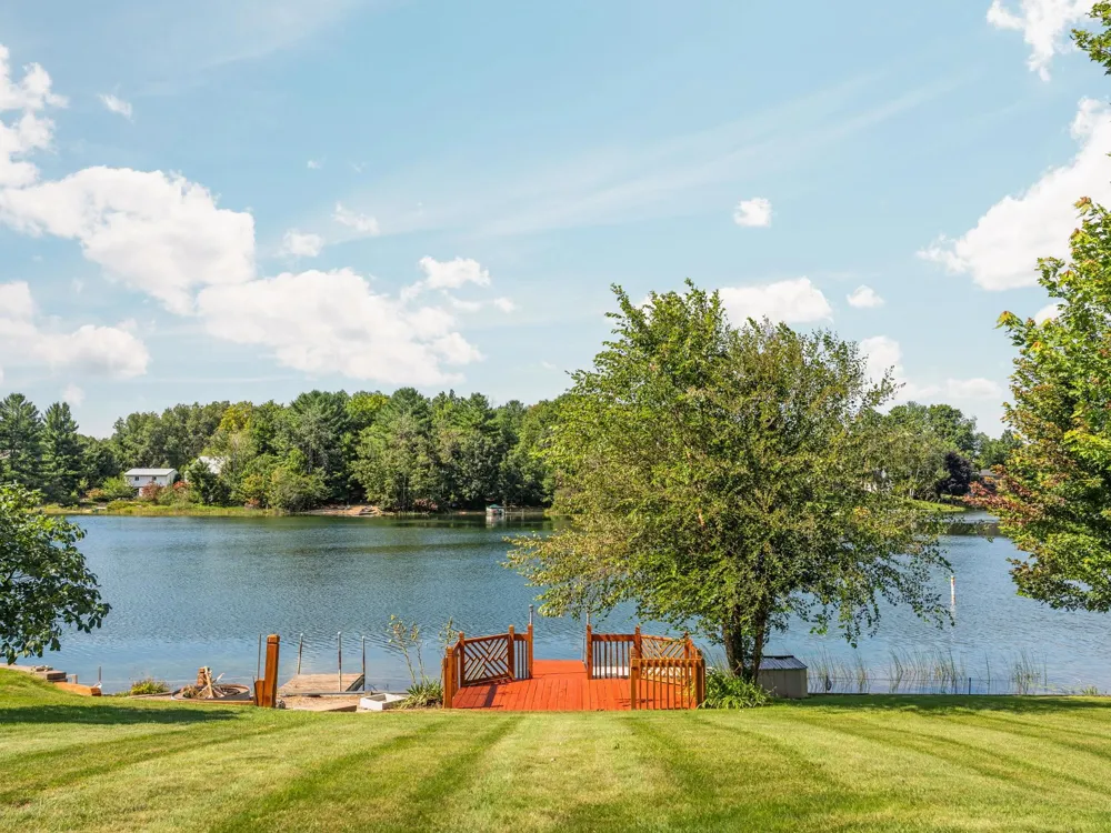 392 Gitchegumee Drive Hanover Township, MI 49620