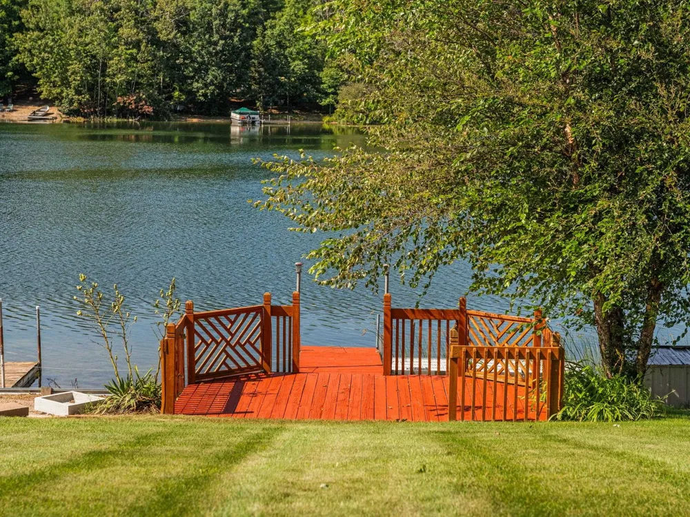 392 Gitchegumee Drive Hanover Township, MI 49620