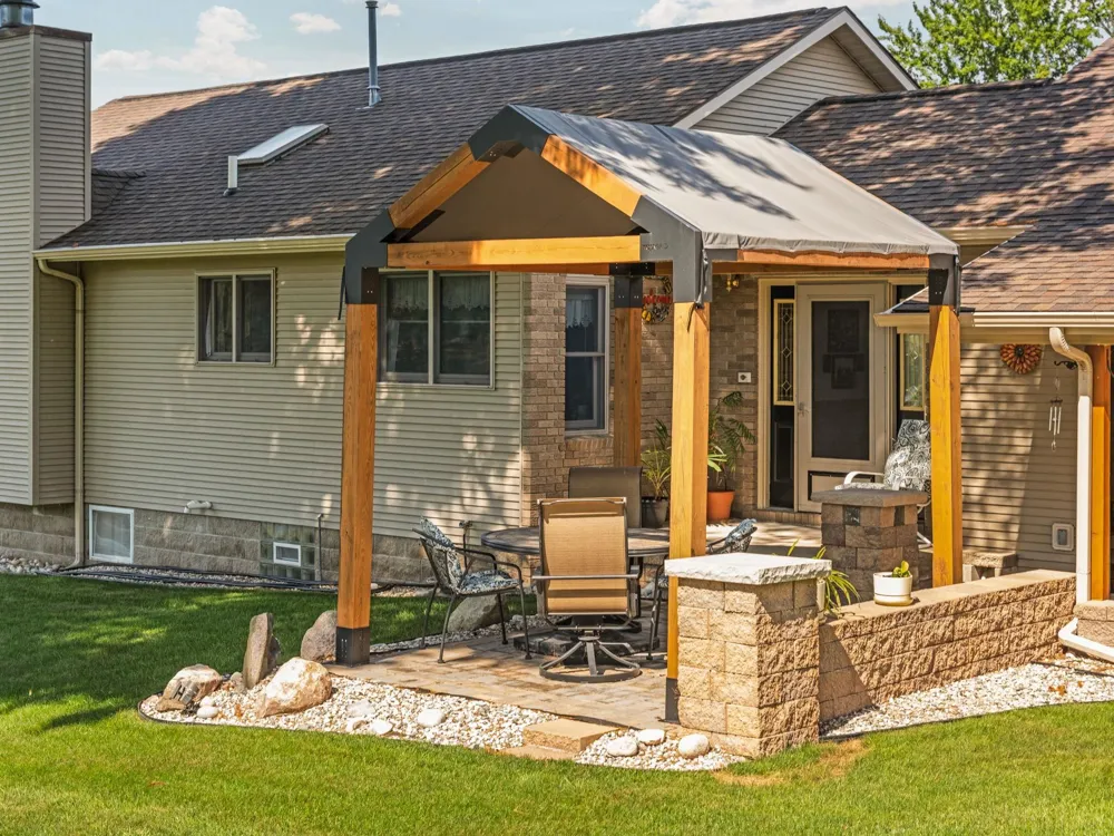 392 Gitchegumee Drive Hanover Township, MI 49620