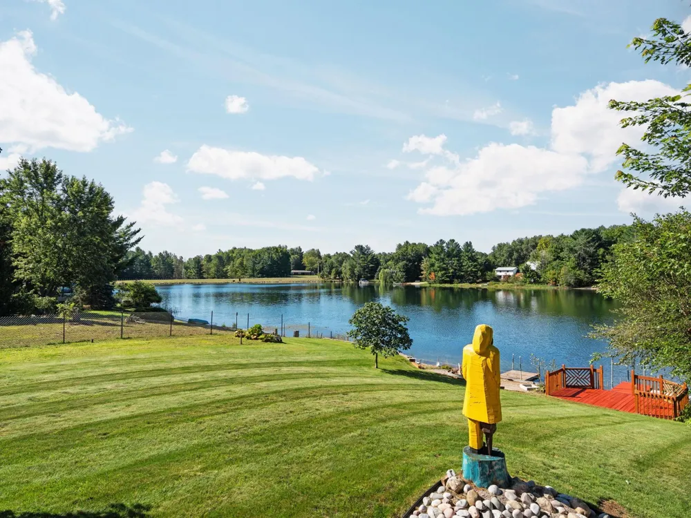 392 Gitchegumee Drive Hanover Township, MI 49620