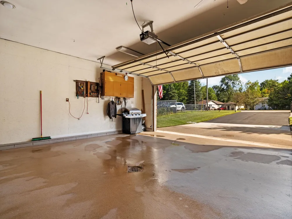 392 Gitchegumee Drive Hanover Township, MI 49620