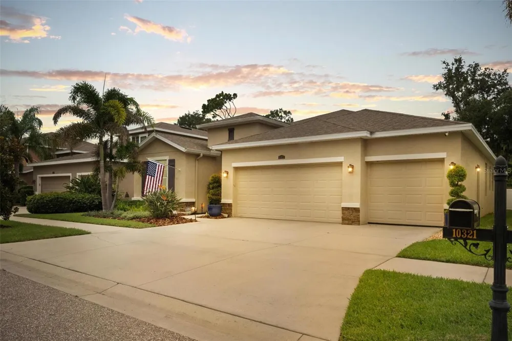 10321 RIVERDALE RISE DRIVE Riverview, FL 33578