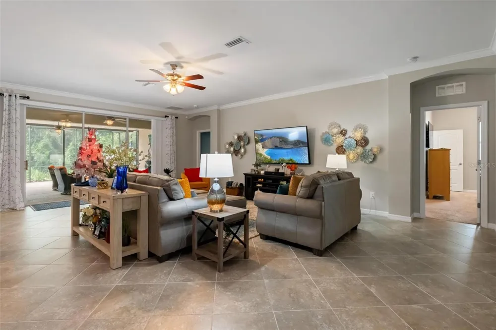 10321 RIVERDALE RISE DRIVE Riverview, FL 33578