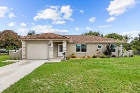 265 SW DALTON CIRCLE