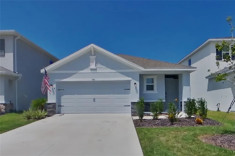 Address Not Shown Land O Lakes, FL 34638