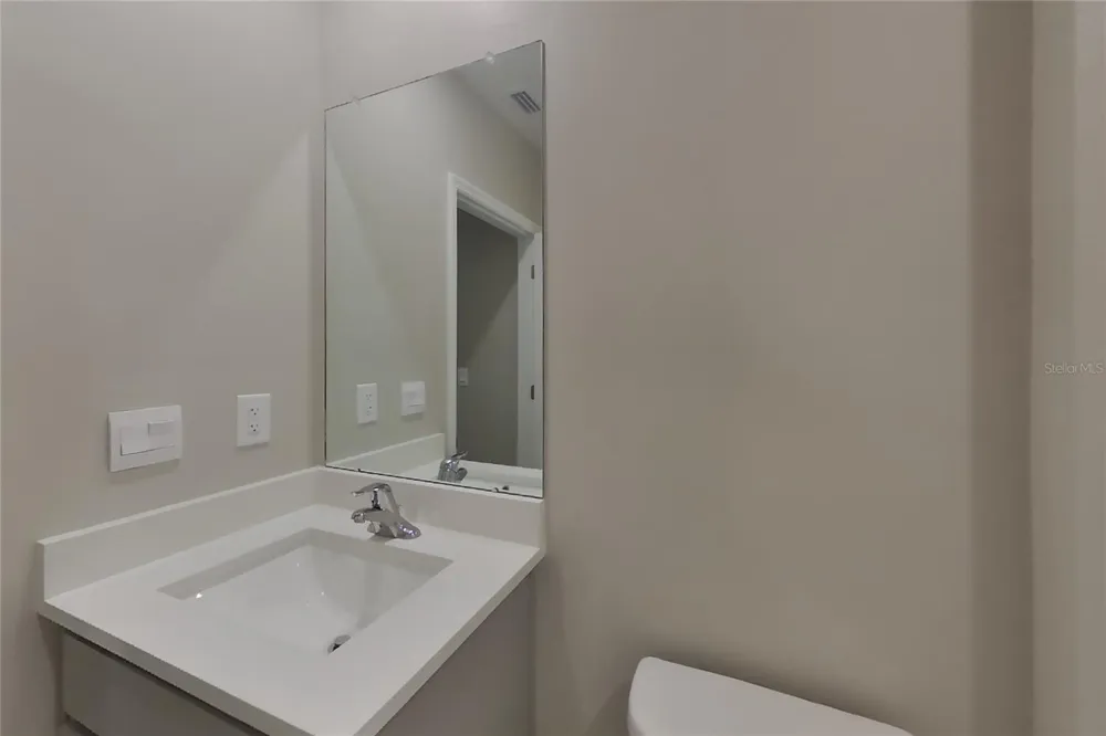 Address Not Shown Land O Lakes, FL 34638