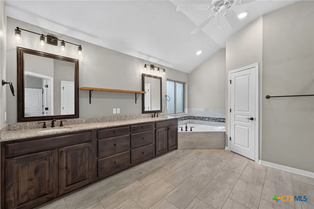 2936 Presidio Circle Belton, TX 76513