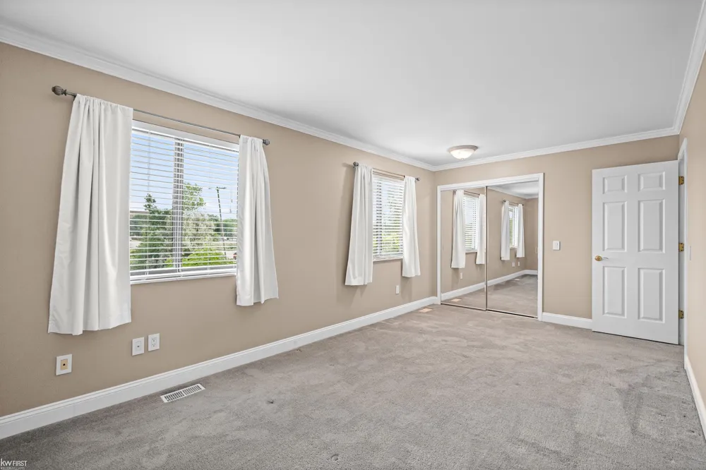 8519 Pepper Ridge Drive Grand Blanc Charter Township, MI 48439