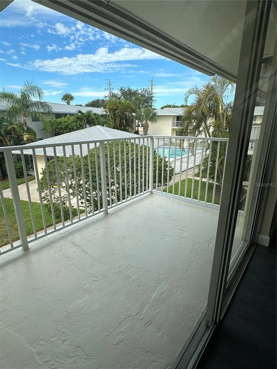 809 HUMMINGBIRD WAY #5c North Palm Beach, FL 33408