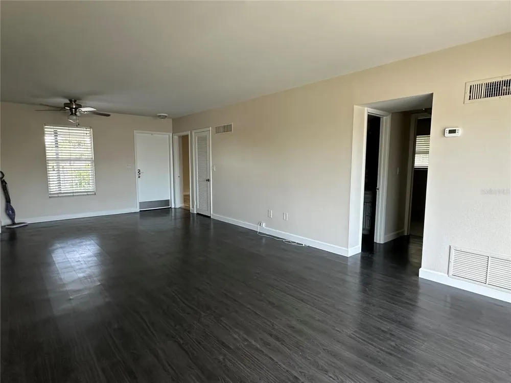 809 HUMMINGBIRD WAY #5c North Palm Beach, FL 33408