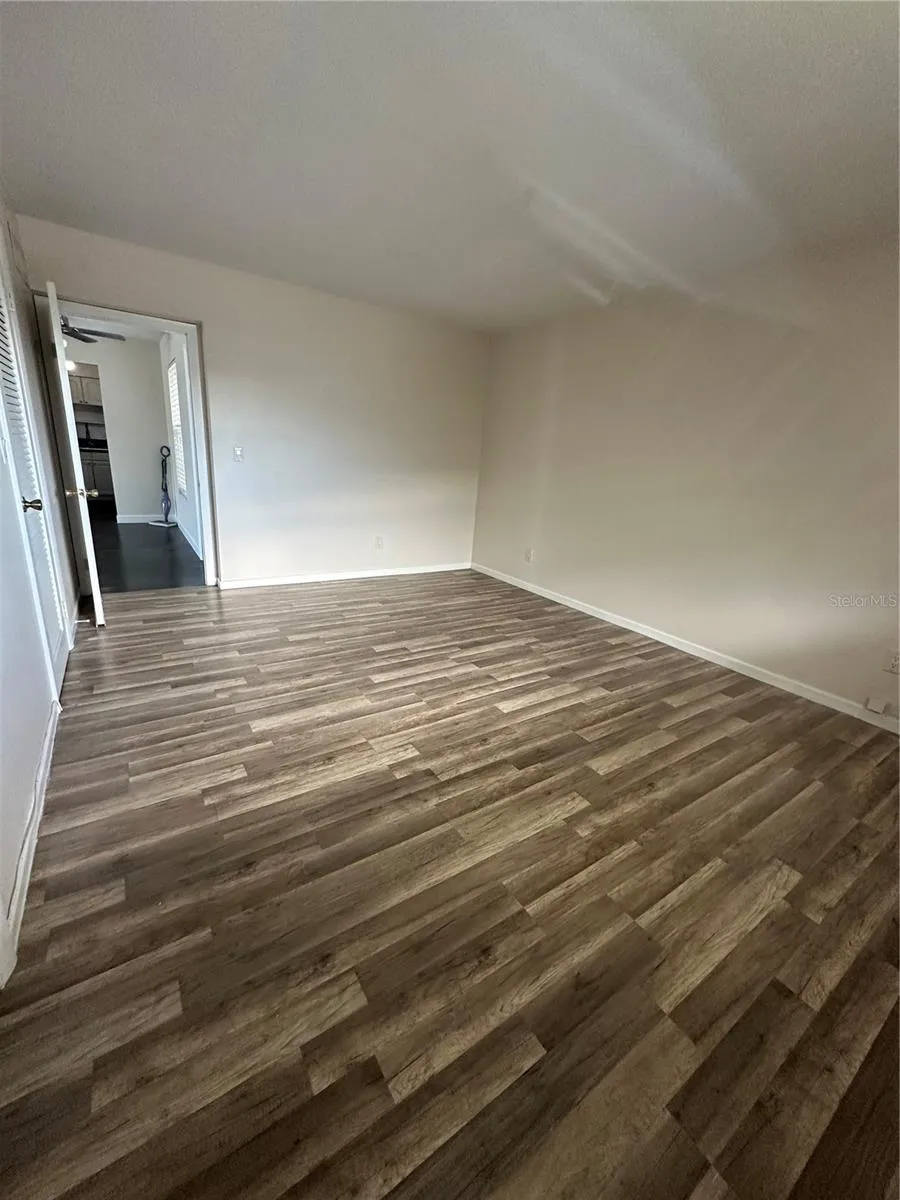 809 HUMMINGBIRD WAY #5c North Palm Beach, FL 33408