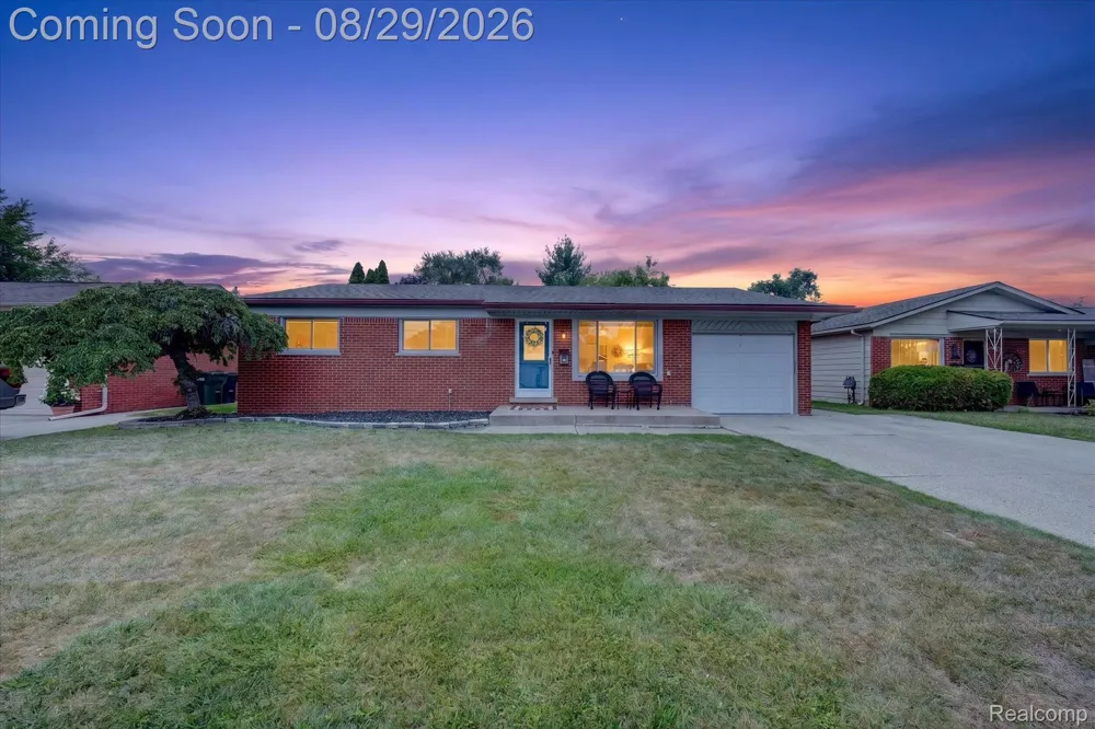 11739 Falcon Drive Sterling Heights City, MI 48313