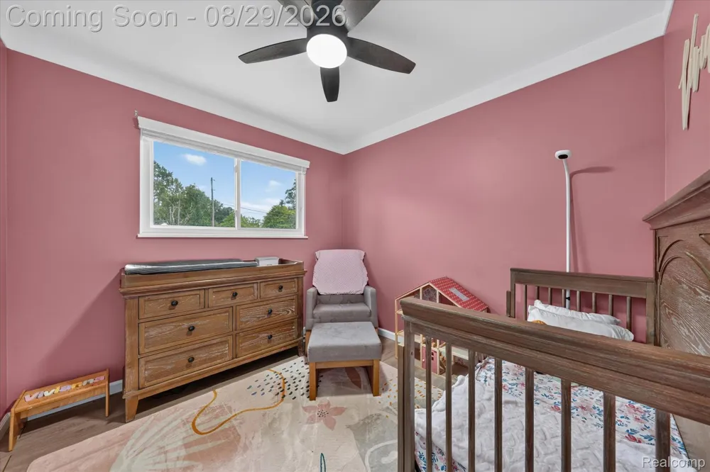 11739 Falcon Drive Sterling Heights City, MI 48313