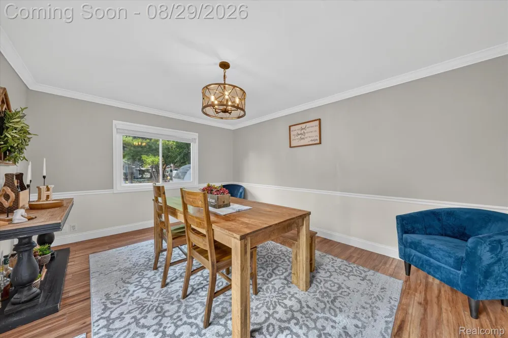 11739 Falcon Drive Sterling Heights City, MI 48313