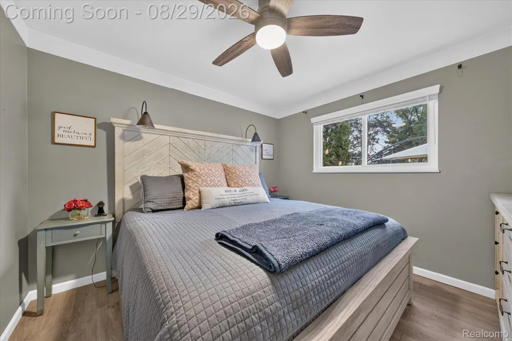11739 Falcon Drive Sterling Heights City, MI 48313