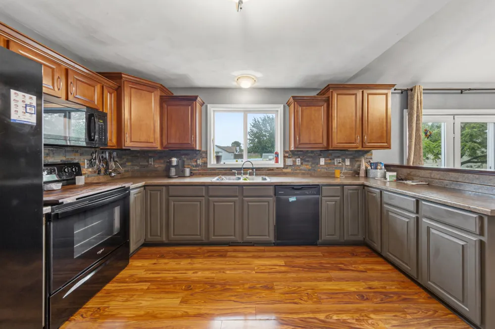 1905 Prairie Lane NE Owatonna, MN 55060